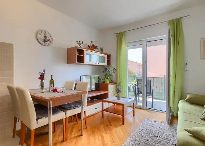 Peach House Apartman *