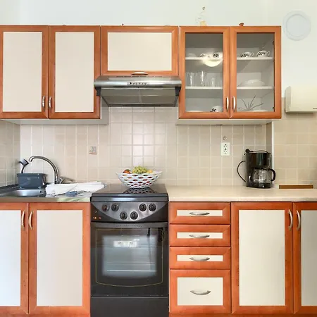 Peach House Apartment